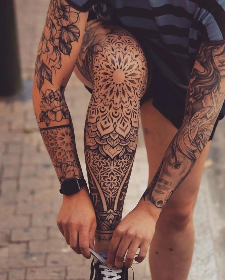 mẫu tattoo kín chân độc nhất vô nhị