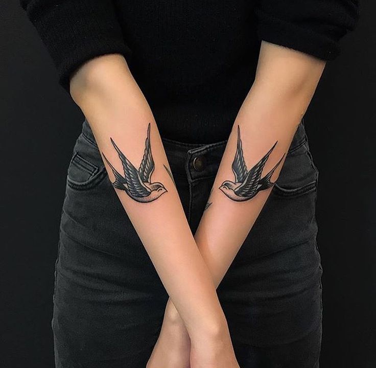 tattoo chim én cực đẹp ở 2 tay