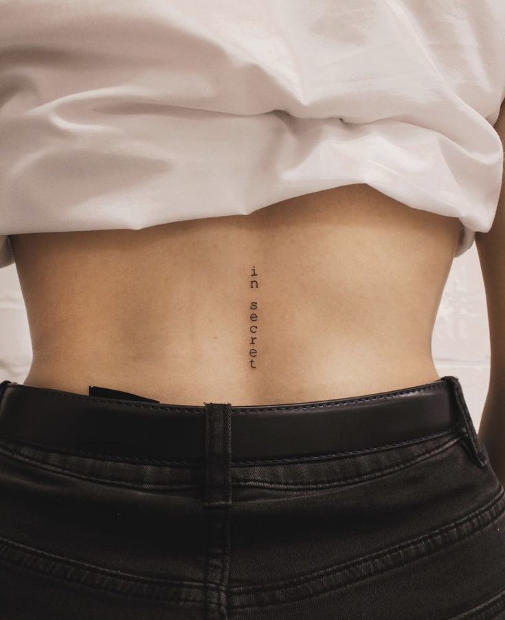 Gợi ý 777+ hình xăm chữ dọc độc đáo và ấn tượng - Genztattoo