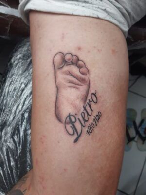 hình tattoo chữ tên cực đẹp về con cái