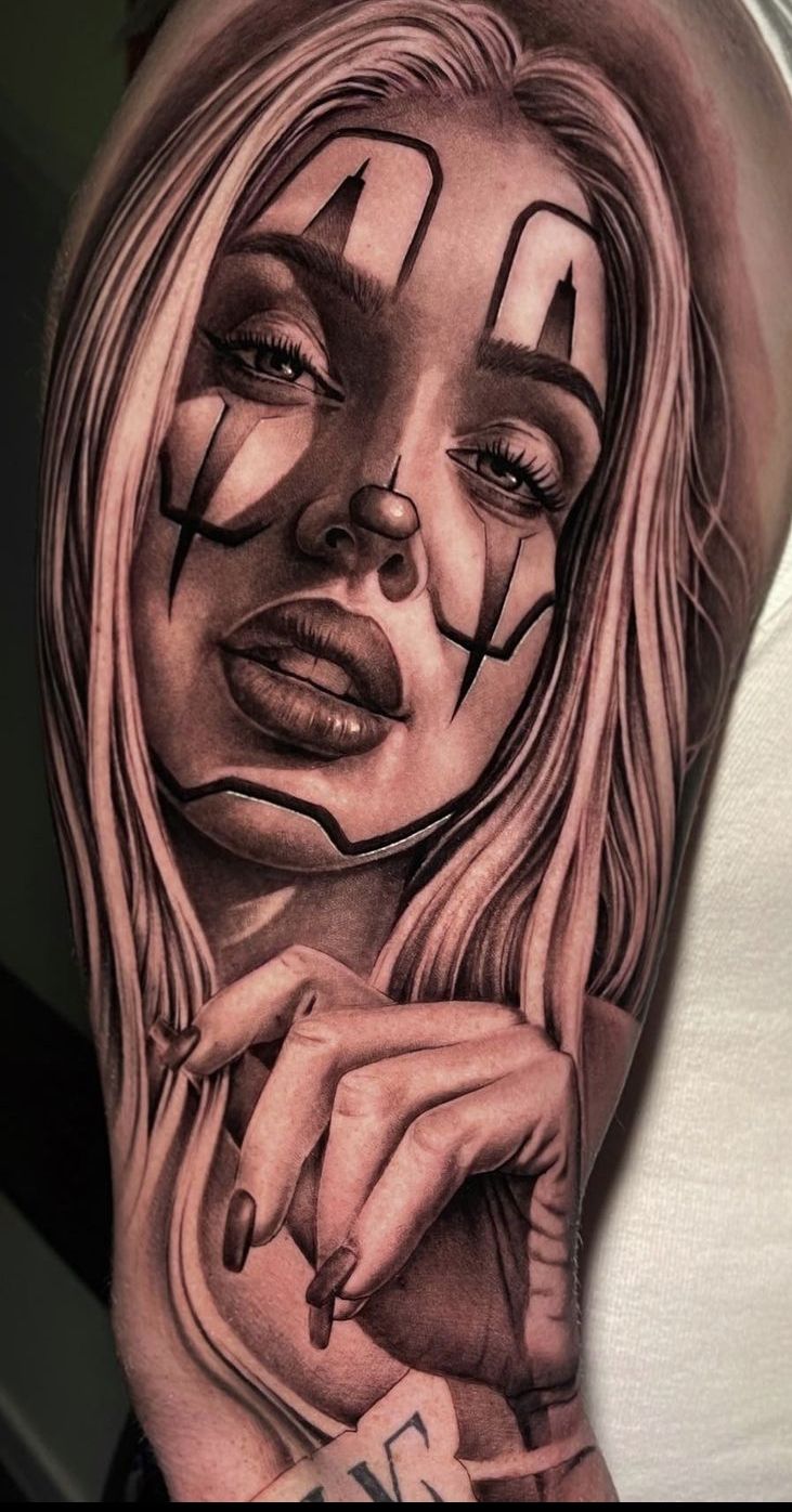 Mẫu hình xăm chú hề dành cho nữ mẫu tattoo chú hề cho nữ
