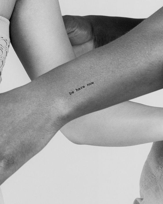 Top 555+ hình xăm chữ ở tay độc đáo và ấn tượng - Genztattoo