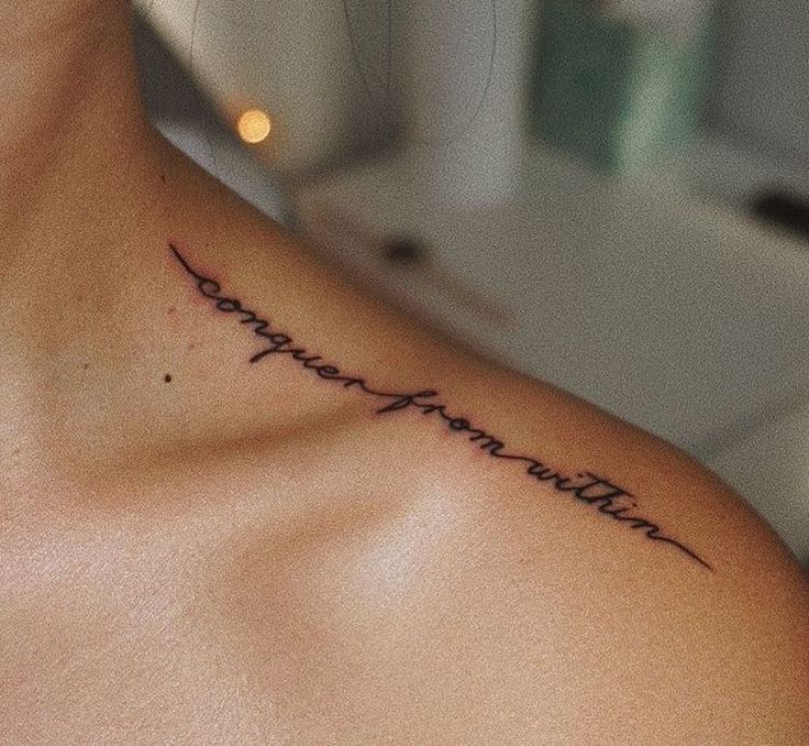 kiểu tattoo chữ ý nghĩa ở vai