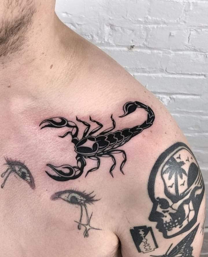 Hình xăm bọ cạp ở vai Top 999+ hình xăm con bọ cạp siêu ngầu và cá tính - Genztattoo