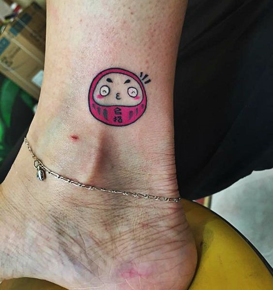 150 mẫu hình xăm daruma ở chân cầu may mắn đẹp tuyển chọn - Genztattoo
