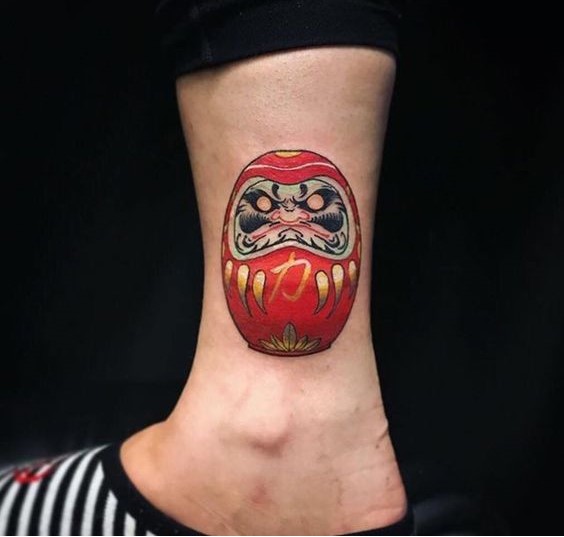 150 mẫu hình xăm daruma ở chân cầu may mắn đẹp tuyển chọn - Genztattoo