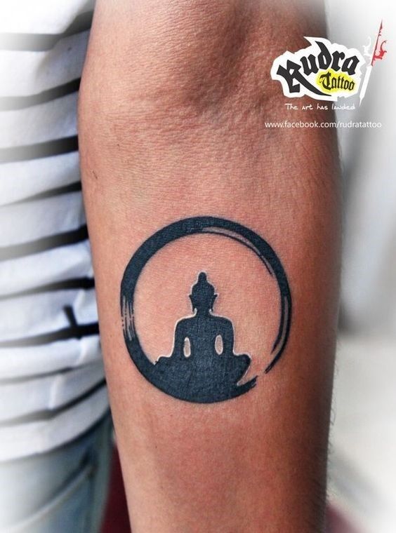 hình xăm thần hộ mệnh trên cánh tay hình tattoo hộ mệnh ở cẳng tay