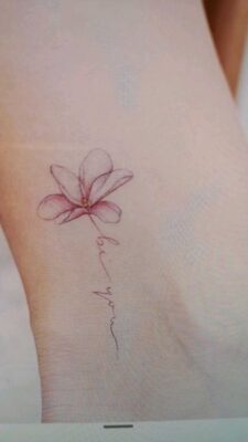 111+ hình xăm hoa đơn giản tinh tế cho nam và nữ - Genztattoo
