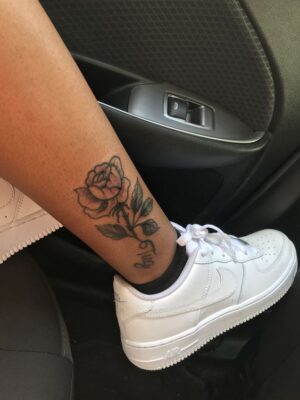111+ hình xăm hoa đơn giản tinh tế cho nam và nữ - Genztattoo