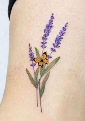 hình xăm lavender kết hợp với bướm