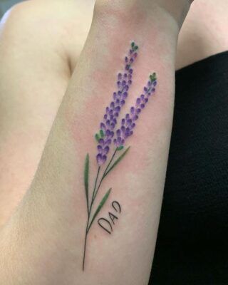 hình xăm lavender kèm chữ