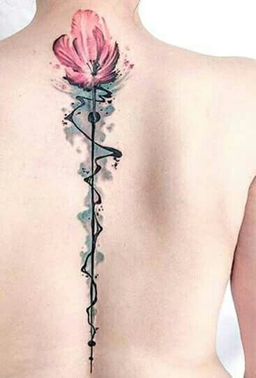 Hình xăm hoa nổi ở lưng Tattoo hoa sau lưng phiêu bồng