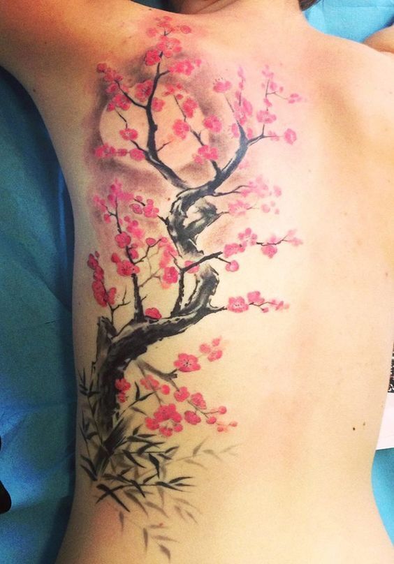 Hình xăm hoa tinh hoa sau lưng Tattoo hoa sau lưng tinh hoa