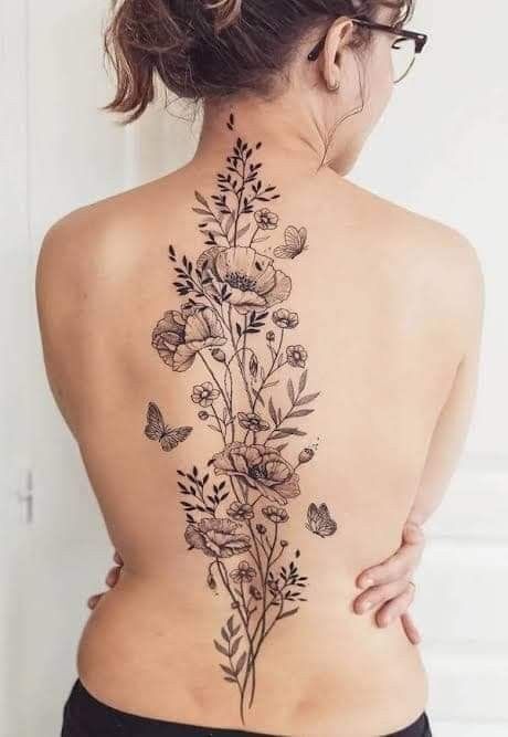 Hình xăm hoa nghệ thuật ở lưng Tattoo hoa sau lưng nghệ thuật
