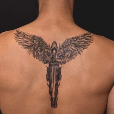 Hình xăm lucifer sau gáy cực ngầu tattoo lucifer cực chất sau gáy