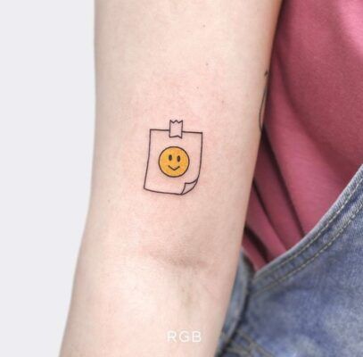 kiểu tattoo mặt cười đa dạng trong thiết kế