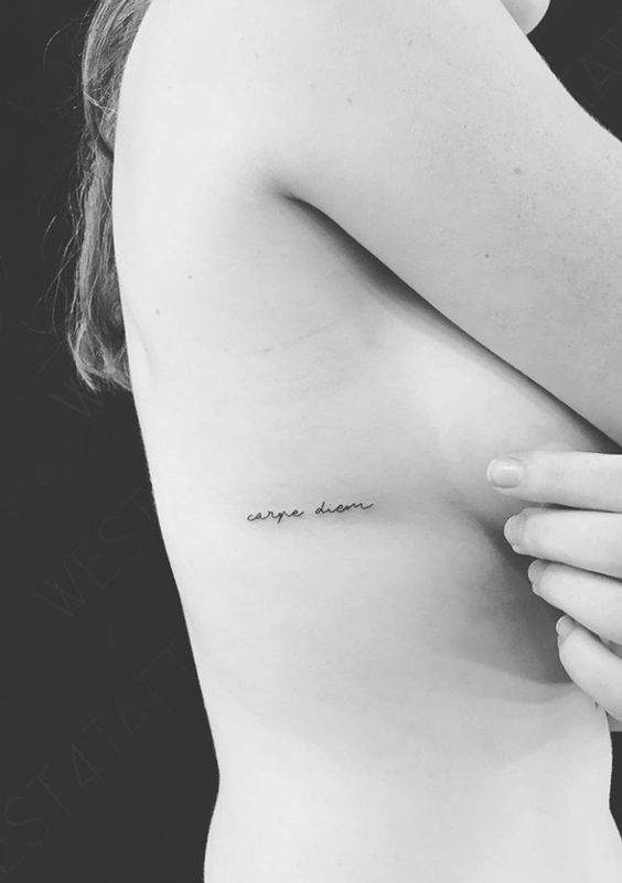 100 hình xăm mini ở mạn sườn cho nữ tạo dấu ấn đặc biệt - Genztattoo