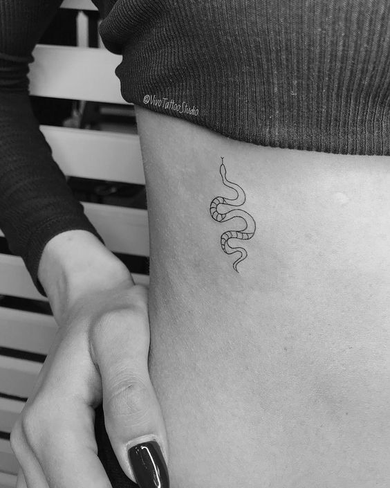 100 hình xăm mini ở mạn sườn cho nữ tạo dấu ấn đặc biệt - Genztattoo