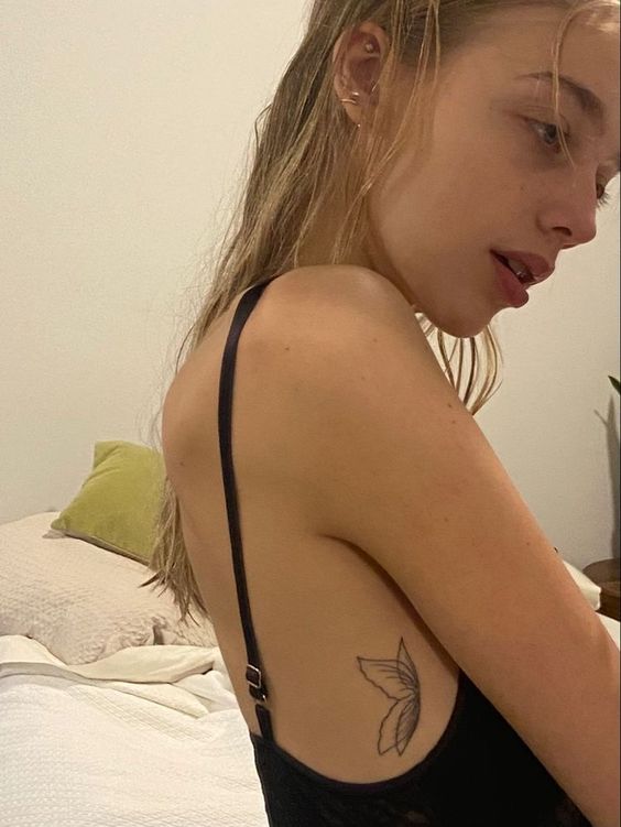 100 hình xăm mini ở mạn sườn cho nữ tạo dấu ấn đặc biệt - Genztattoo