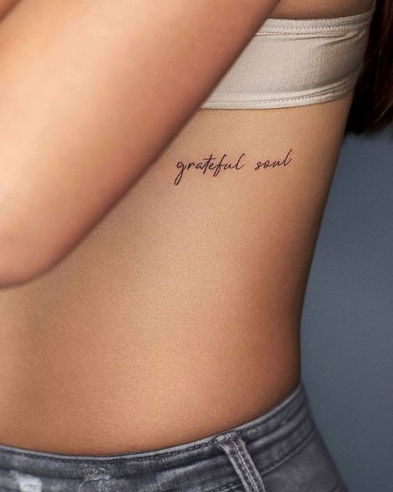 100 hình xăm mini ở mạn sườn cho nữ tạo dấu ấn đặc biệt - Genztattoo