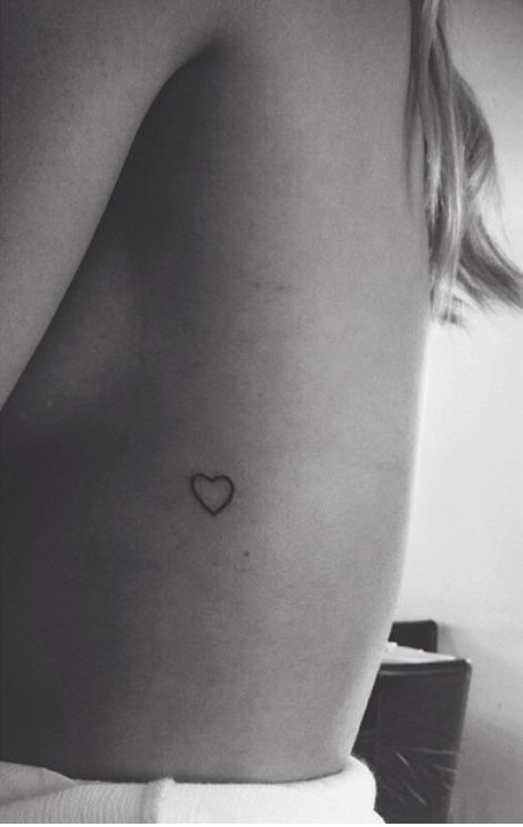 100 hình xăm mini ở mạn sườn cho nữ tạo dấu ấn đặc biệt - Genztattoo