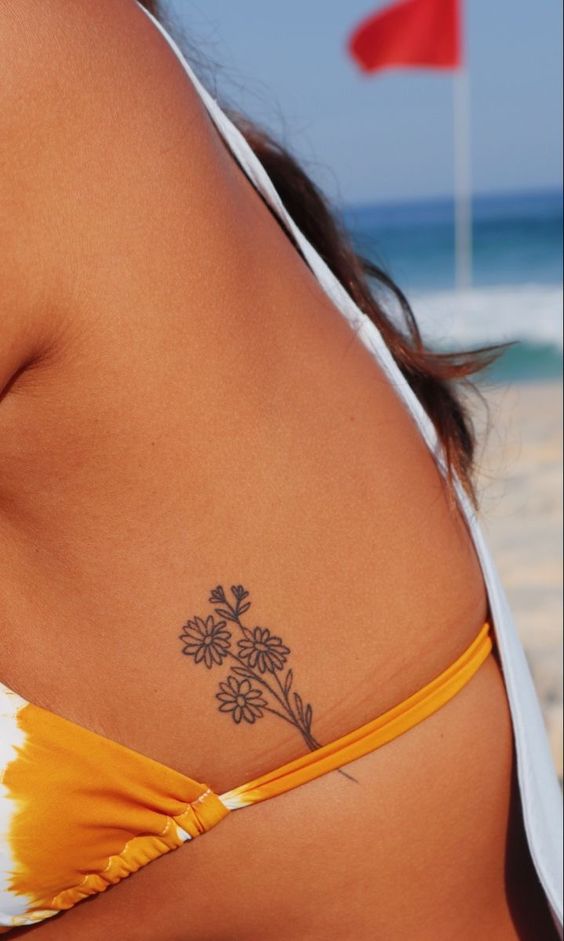 100 hình xăm mini ở mạn sườn cho nữ tạo dấu ấn đặc biệt - Genztattoo