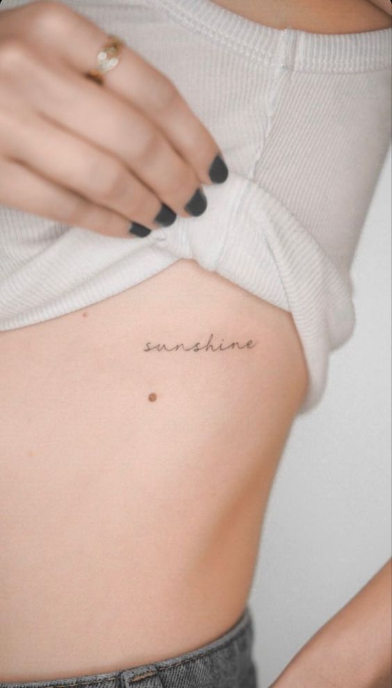 100 hình xăm mini ở mạn sườn cho nữ tạo dấu ấn đặc biệt - Genztattoo