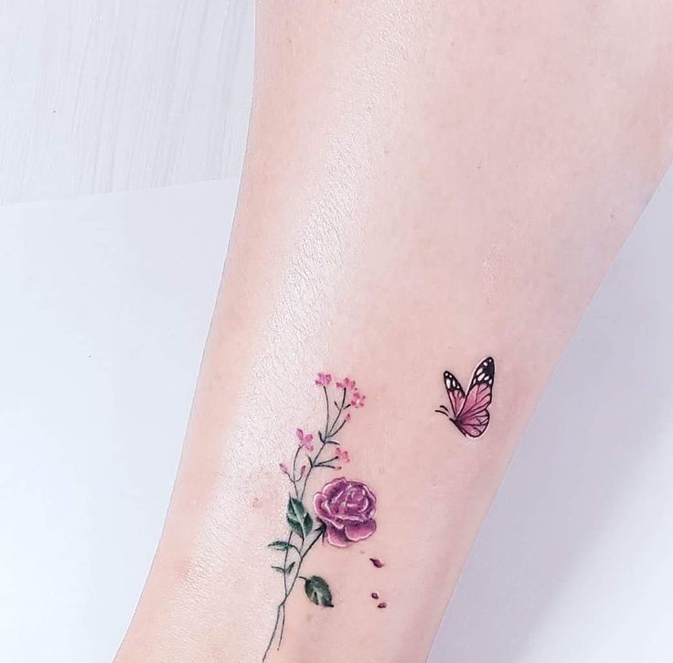 Mẫu hình xăm hoa và bướm sinh động mẫu tattoo cành hoa và bướm sinh động