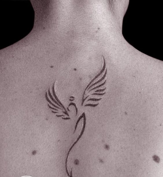 hình xăm phượng hoàng mini lửa tối giản tattoo phượng hoàng lửa mini tối giản