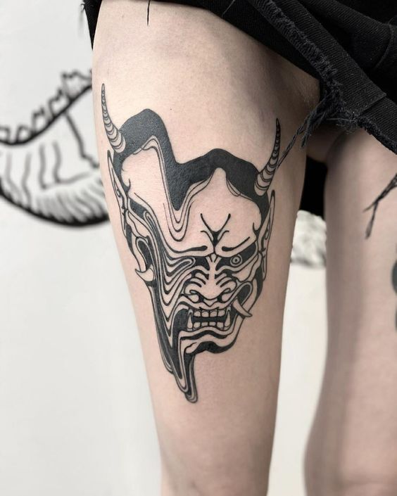 tattoo mini quỷ dạ xoa biến dạng