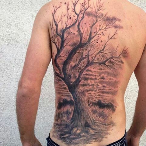 hình xăm cây ở lưng mẫu 6