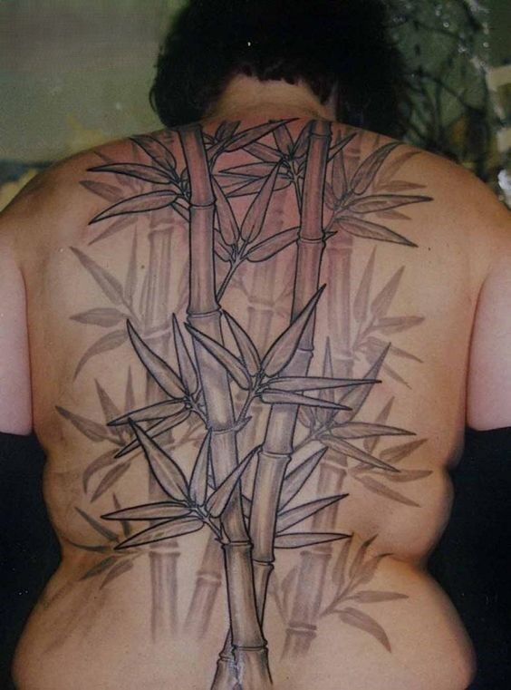 hình xăm cây tre ở lưng mẫu 2