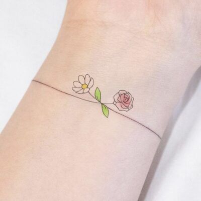 ý tưởng tattoo mini hoa cúc và hoa hồng