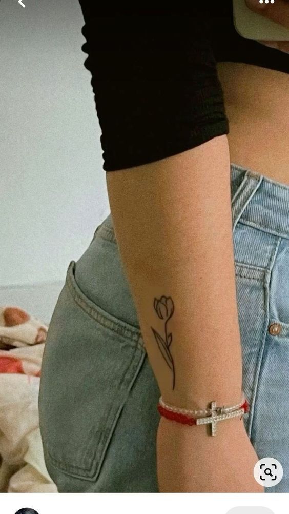 Hình xăm hoa hồng lãng mạn hình xăm hoa hồng lãng mạn