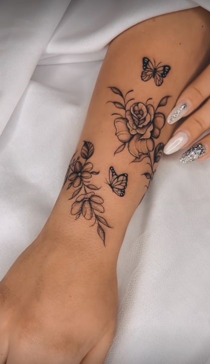200 hình xăm hoa hồng mini chọn lọc cực đẹp - Genztattoo