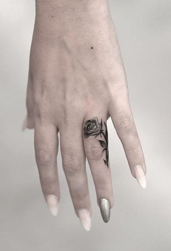 200 hình xăm hoa hồng mini chọn lọc cực đẹp - Genztattoo