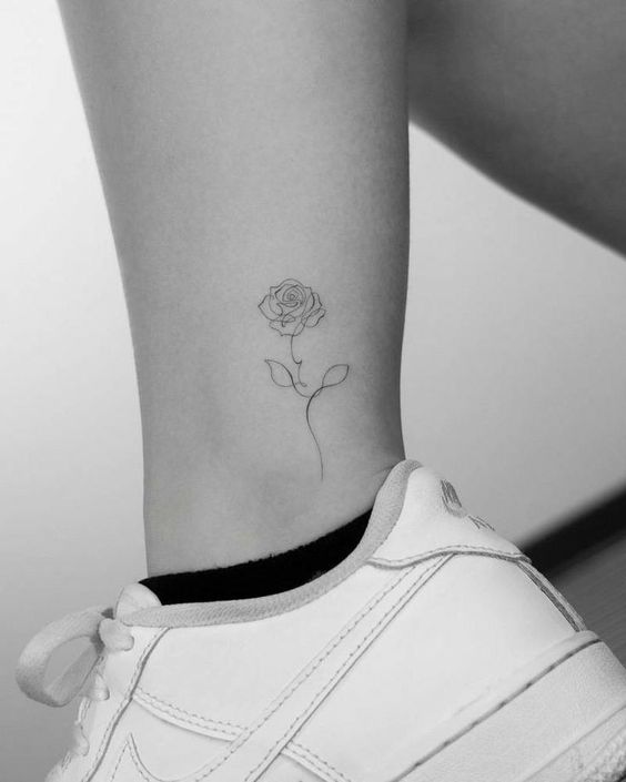 200 hình xăm hoa hồng mini chọn lọc cực đẹp - Genztattoo