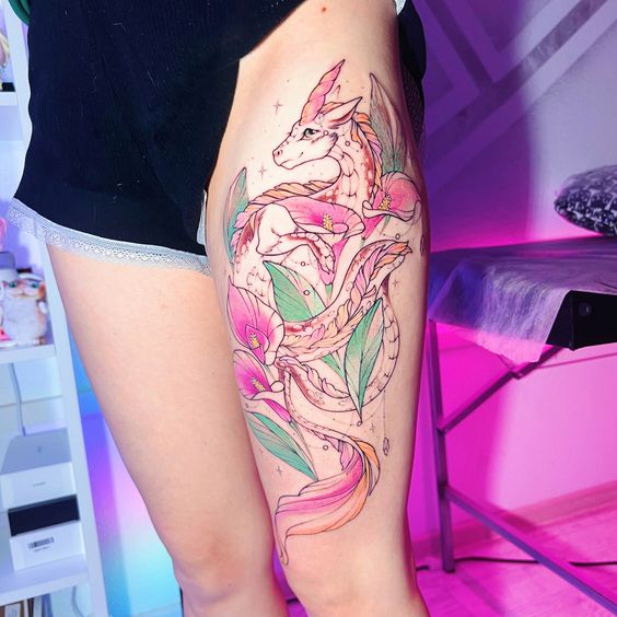 hình xăm rồng trắng và hoa loa kèn trên đùi của khách hàng 200+ hình xăm rồng mang phong cách nhật cổ đến tả thực cực đẹp - Genztattoo