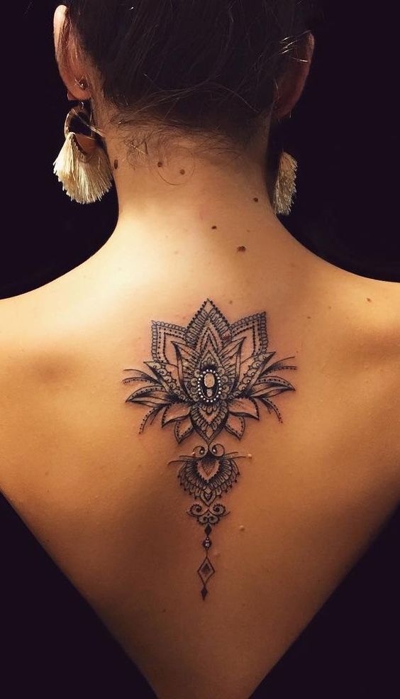 Mẫu hình xăm hoa sen mandala huyền ảo Mẫu hình xăm hoa sen mandala huyền ảo