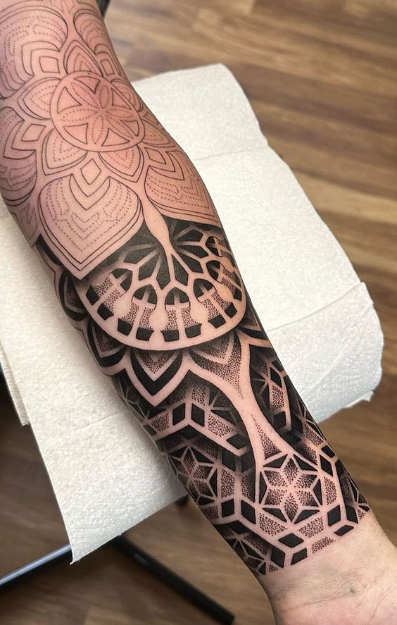 Hình xăm hoa mandala độc đáo Hình xăm hoa mandala độc đáo