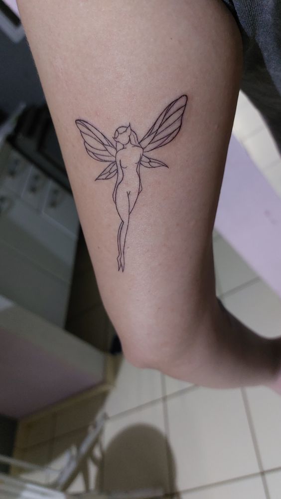 250 hình xăm cô gái mini xăm tay vai ý tưởng - Genztattoo