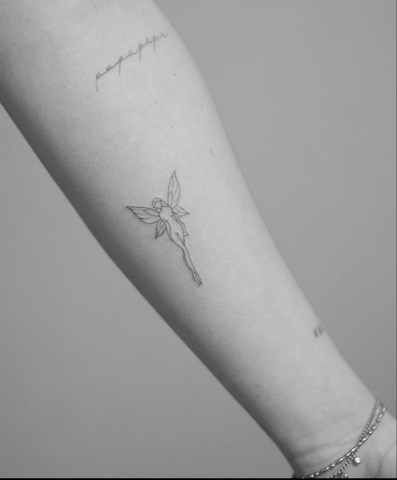 250 hình xăm cô gái mini xăm tay vai ý tưởng - Genztattoo