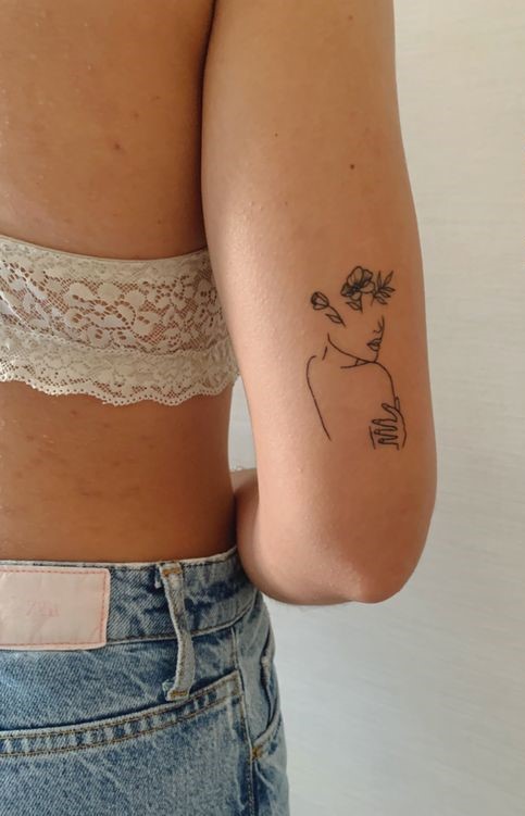 250 hình xăm cô gái mini xăm tay vai ý tưởng - Genztattoo