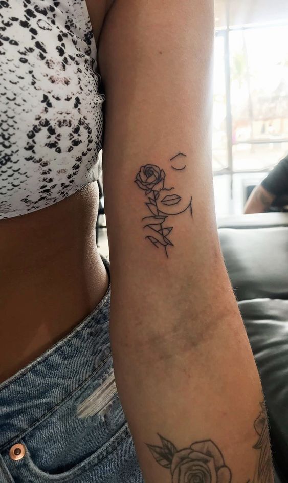 250 hình xăm cô gái mini xăm tay vai ý tưởng - Genztattoo