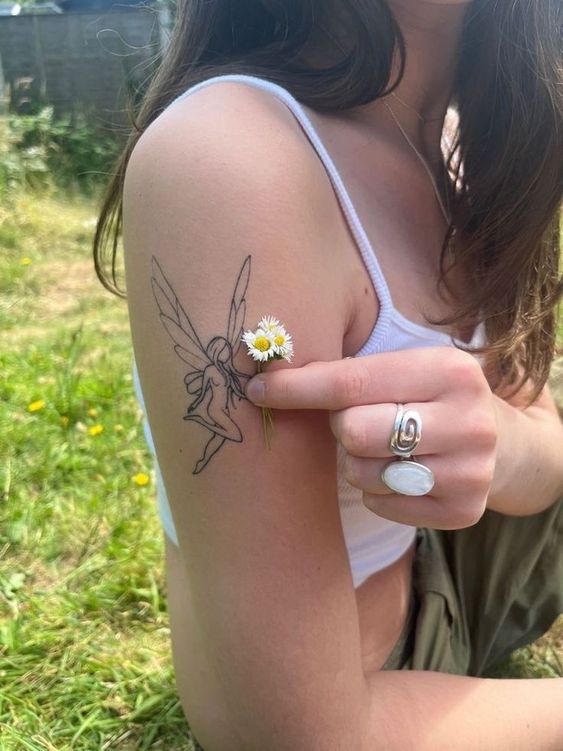 250 hình xăm cô gái mini xăm tay vai ý tưởng - Genztattoo