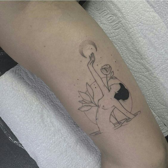 250 hình xăm cô gái mini xăm tay vai ý tưởng - Genztattoo