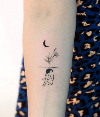 250 hình xăm cô gái mini xăm tay vai ý tưởng - Genztattoo