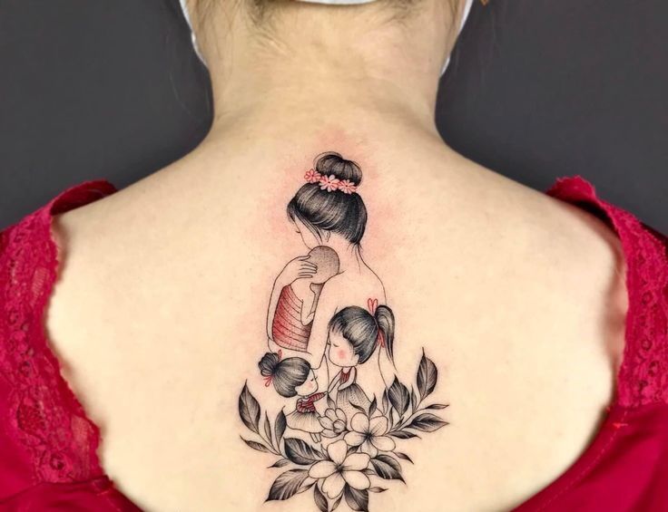 tattoo mẫu mẹ đơn thân bên các con