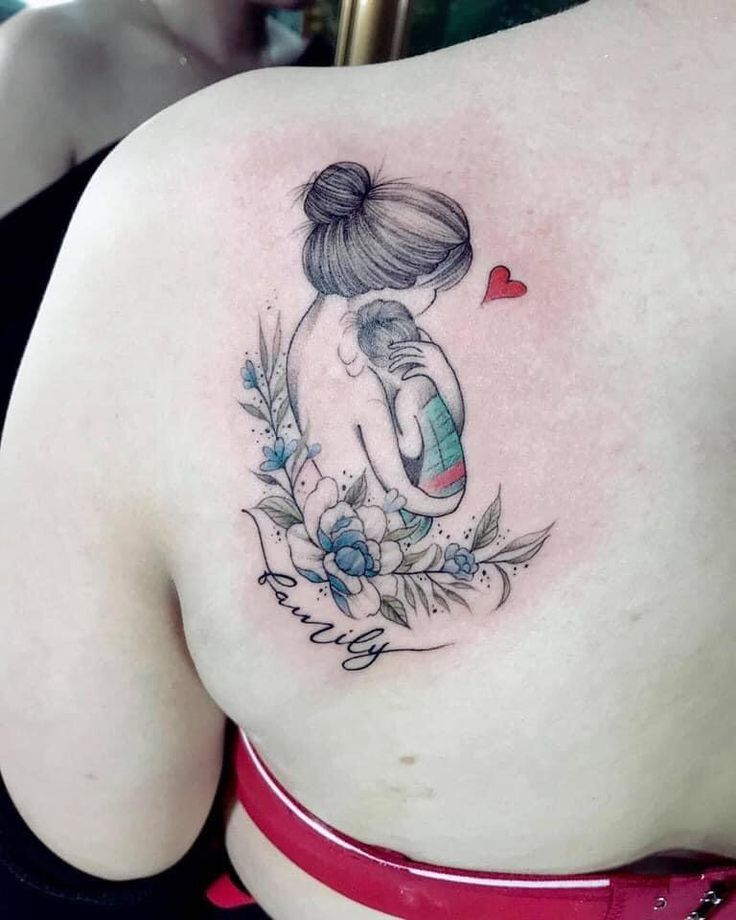 tattoo hình mẹ bên con tình cảm