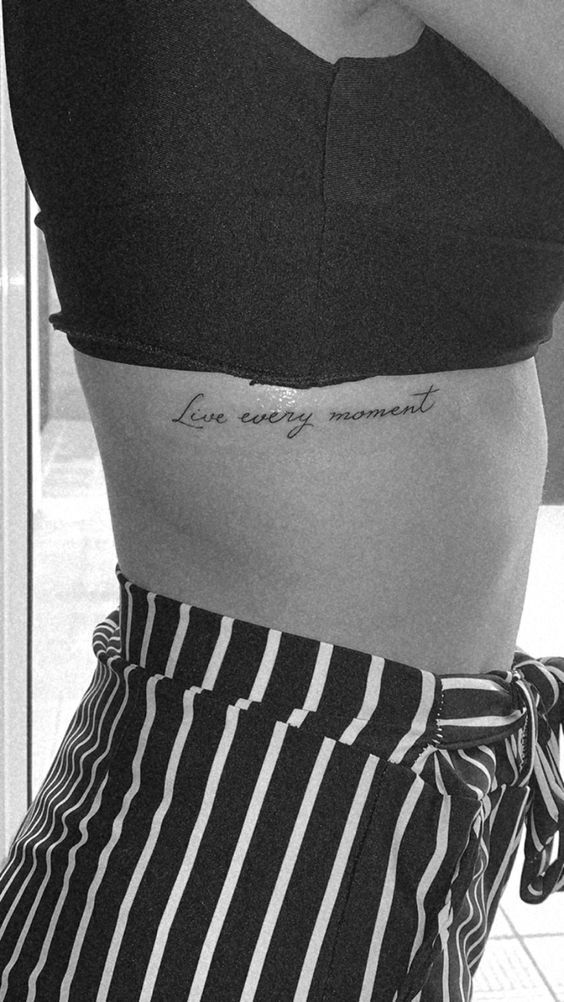 tattoo chữ ở eo đẹp cho nữ tattoo chữ ở eo đẹp cho nữ
